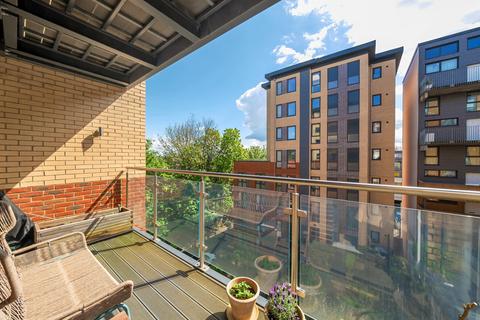 1 bedroom apartment for sale, Minchenden Court, Colonnade Gardens, Acton