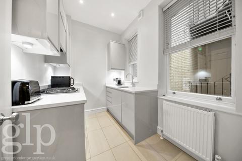 1 bedroom apartment to rent, Bedford Court Mansions, Bloomsbury, WC1B