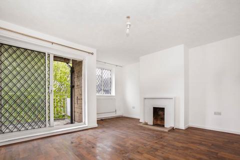 2 bedroom apartment to rent, Ashenden Road, Clapton E5