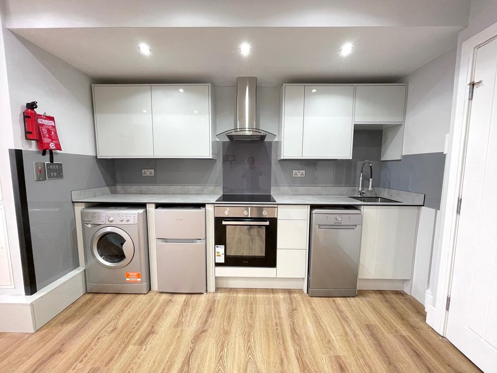 Stanmore Road, Birmingham B16 1 bed flat to rent £970 pcm (£224 pw)