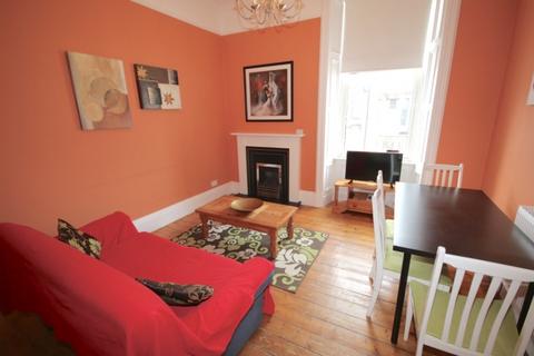 1 bedroom flat to rent, Brunton Terrace, Edinburgh, EH7