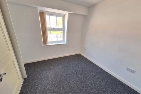 1 bedroom flat for sale, Kirby Court , Main Street , Newbold , Rugby, Warwickshire. CV21 1HQ