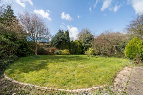 9 Millstream Gardens, Eardisley, Hereford, HR3 6NR