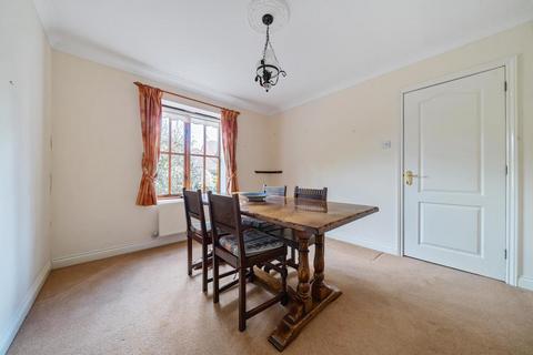 9 Millstream Gardens, Eardisley, Hereford, HR3 6NR