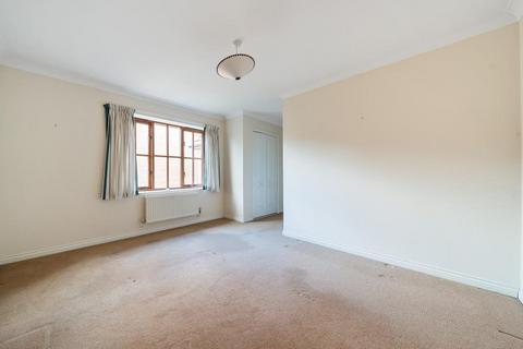 9 Millstream Gardens, Eardisley, Hereford, HR3 6NR