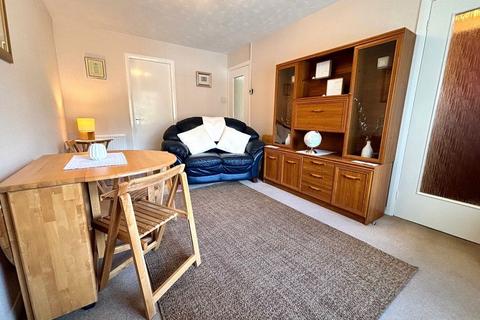 1 bedroom semi-detached bungalow for sale, 7 Beaufort Crescent, Kirkcaldy