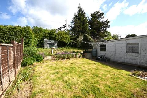 2 bedroom bungalow for sale, Alderbury Road, Langley, Berkshire, SL3