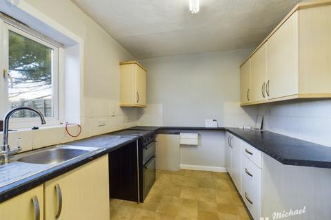 3 bedroom end of terrace house for sale, Carrington Road, Aylesbury, Buckinghamshire