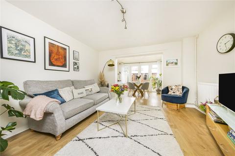 10 Gooding Close, New Malden, KT3 5DQ