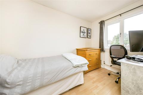 10 Gooding Close, New Malden, KT3 5DQ