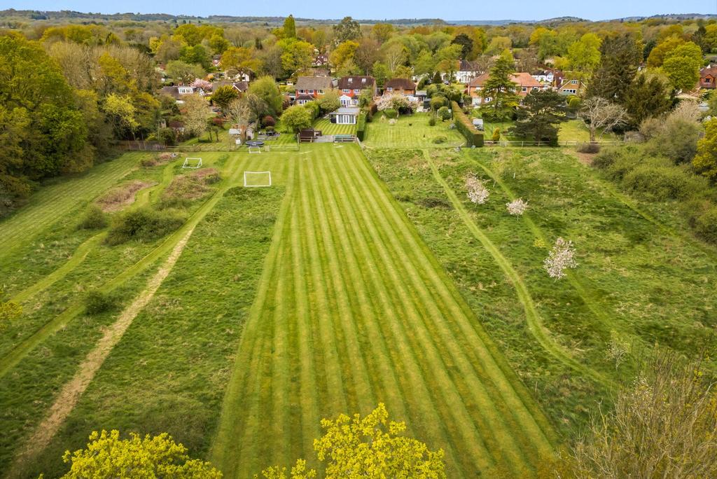 Paddock Garden