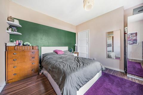 71 Crockham Way, London, SE9 3HD