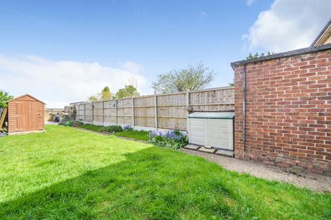 71 Crockham Way, London, SE9 3HD