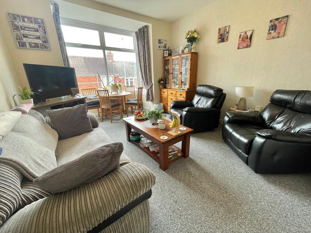 Abbotsbury Road, Weymouth 3 bed for sale £200,000