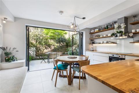 2 bedroom apartment for sale, Marney Road, SW11