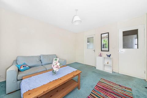 1 bedroom apartment for sale, King Arthur Close, Peckham, London, SE15