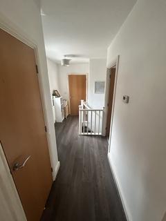 2 bedroom flat to rent, Twine Street, Hunslet LS10