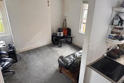 Studio for sale, Central Reading,  Berkshire,  RG1