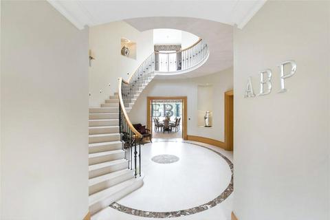 9a Broad Walk, London, N21 3DA