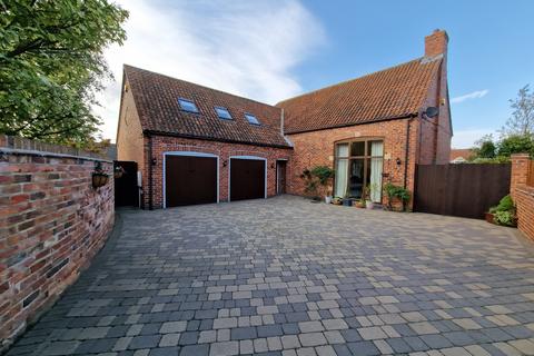 5 bedroom detached house for sale, The Hayloft, Waltham On The Wolds