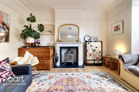 22 Forest View Road, London, E17 4EL