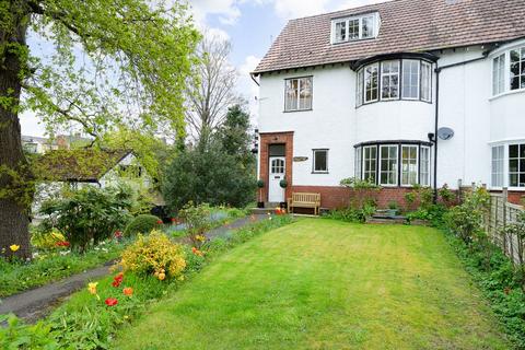 4 bedroom character property for sale, Oakdale, Gloucester Road, Ross-on-Wye