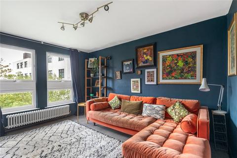 222f Blackstock Road, London, N5 1EA