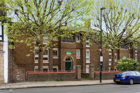 222f Blackstock Road, London, N5 1EA