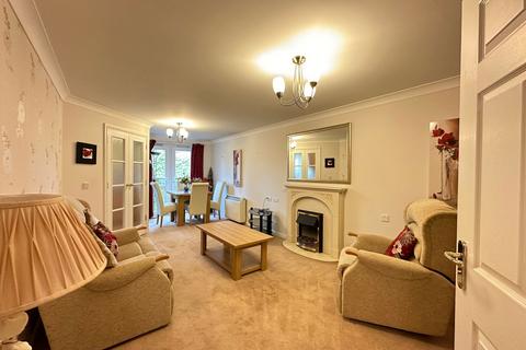 1 bedroom flat for sale, Enfield Court, Garside Street, Gee Cross, Hyde, SK14 5GU