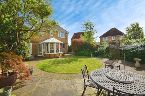 4 bedroom detached house for sale, Gosbecks View, Colchester, Essex, CO2