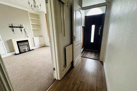 2 bedroom house to rent, College Terrace, Pontypool,
