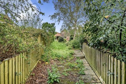 2 bedroom detached bungalow for sale, Botley,  Oxford,  OX2