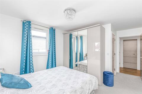 2 bedroom penthouse for sale, Victoria Road, Burgess Hill, West Sussex, RH15
