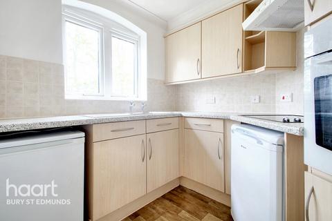 1 bedroom flat for sale, Risbygate Street, Bury St Edmunds