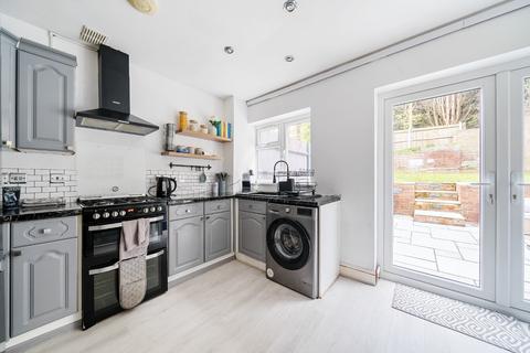 2 bedroom end of terrace house for sale, Whenman Avenue, Bexley, Kent, DA5