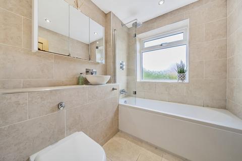 71 Springbank Close, Farsley, Pudsey, LS28 5TP
