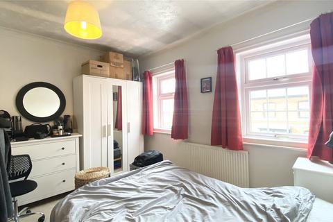 2 bedroom terraced house for sale, Waldeck Street, Reading, Berkshire, RG1