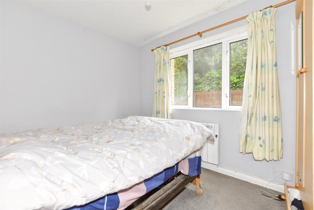 Churchill Road, Dover, Kent 1 bed ground floor flat for sale £90,000