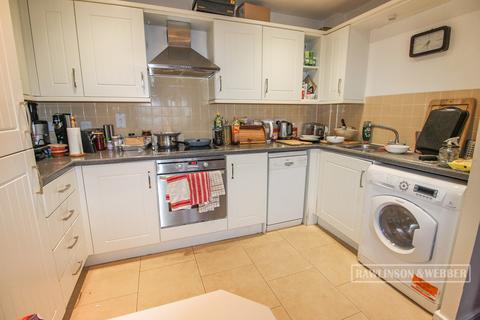 2 bedroom ground floor flat for sale, Pool Close, West Molesey KT8