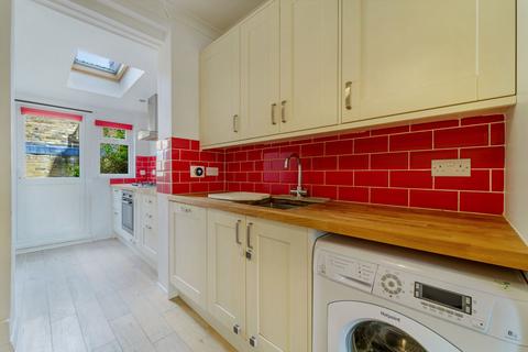 3 Clifton Road, Isleworth, TW7 4HL
