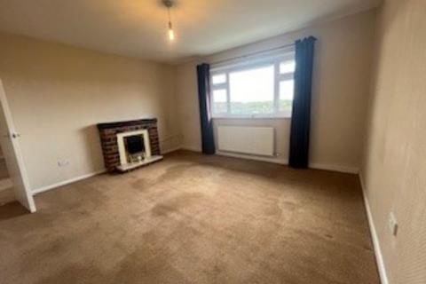 2 bedroom flat to rent, Carr Street, Birstall, Batley, West Yorkshire, WF17