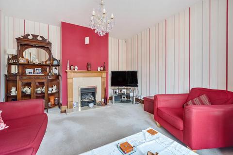 3 bedroom semi-detached house for sale, Basingstoke,  Hampshire,  RG21