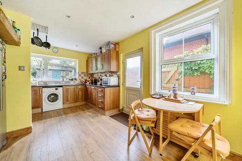 3 bedroom semi-detached house for sale, Basingstoke,  Hampshire,  RG21