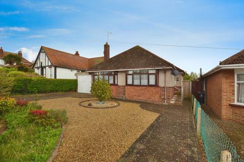 2 bedroom bungalow for sale, Clacton-on-Sea CO15