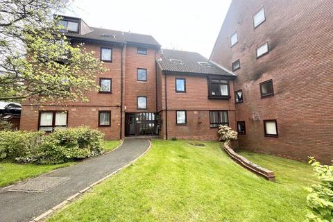 1 bedroom flat for sale, Moncrieffe Close, Dudley, West Midlands, DY2 7DF