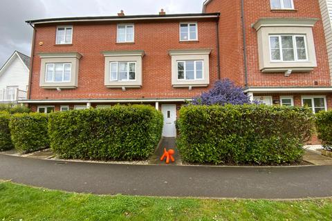 1 bedroom terraced house to rent, Thistle Walk, High Wycombe, HP11