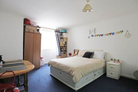 1 bedroom flat for sale, Barking Road, Newham