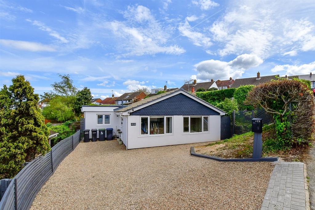 Valkyrie Avenue, Whitstable, Kent 3 bed detached bungalow for sale £