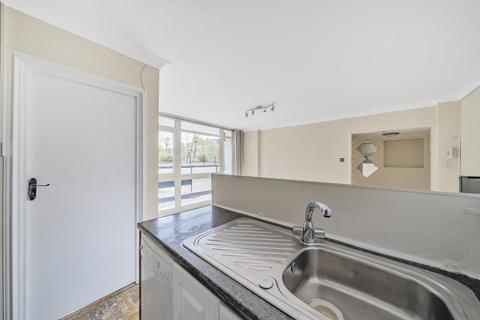 2 bedroom apartment to rent, Maida Vale London W9