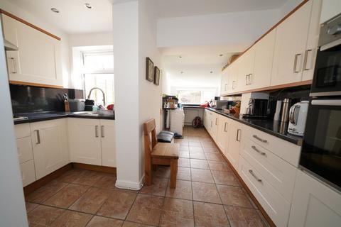 3 bedroom semi-detached house for sale, Canterbury Road, Manchester, M41